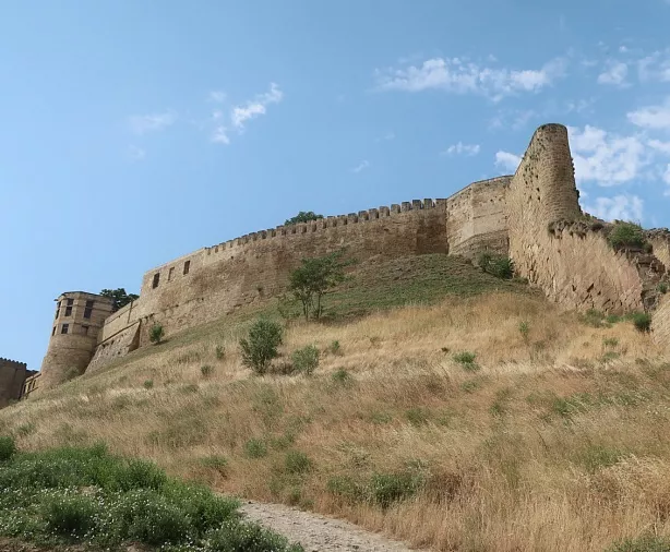 Изображение статьи Дербент - южные Ворота России Туры России