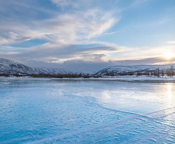 Изображение статьи Отдых на Плато Путорана – экспедиции, трекинг, рыбалка, экскурсии.   Туры России