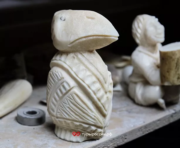 Изображение статьи Сувениры Чукотки: прикосновение к культуре Крайнего Севера Туры России