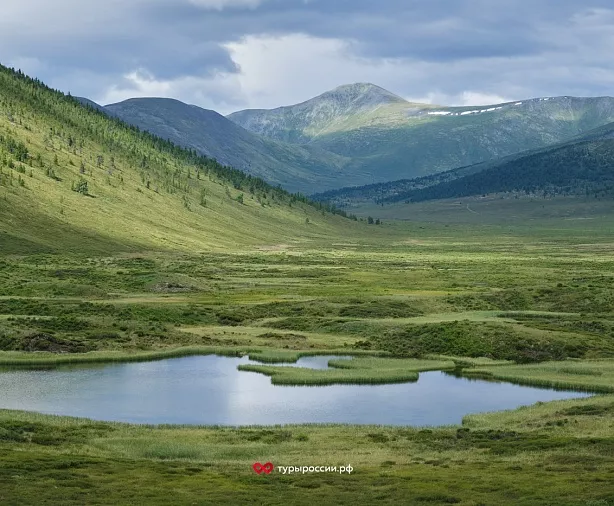 Изображение статьи Отдых в Республике Тыва: как добраться, где жить, что посмотреть Туры России