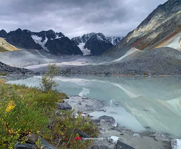 Изображение статьи Гора Белуха — священная вершина Алтая и высшая точка Сибири Туры России