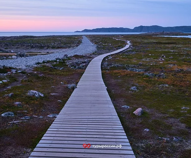 Изображение статьи Отдых в Териберке: как добраться, где жить, что посмотреть Туры России