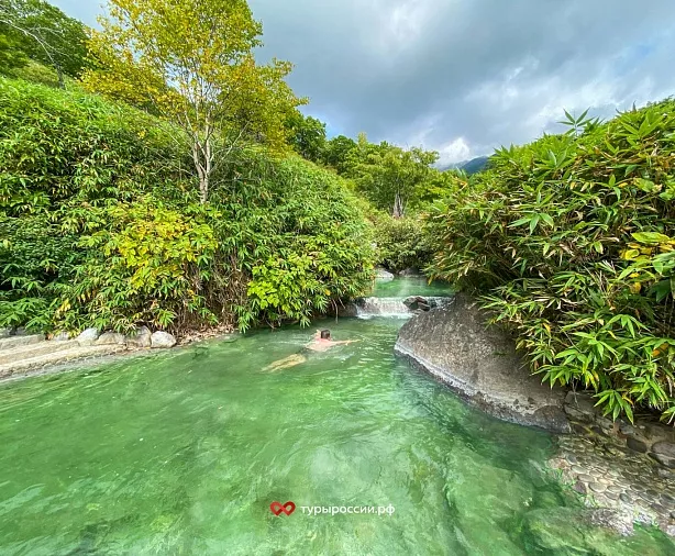 Изображение статьи Горячие источники и целебные грязи Итурупа Туры России