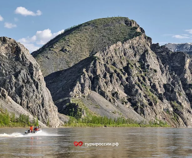 Изображение статьи Отдых в Якутии: как добраться, где жить, что посмотреть Туры России