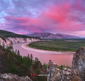 Река Индигирка, Якутия. Фототур в июне 2024