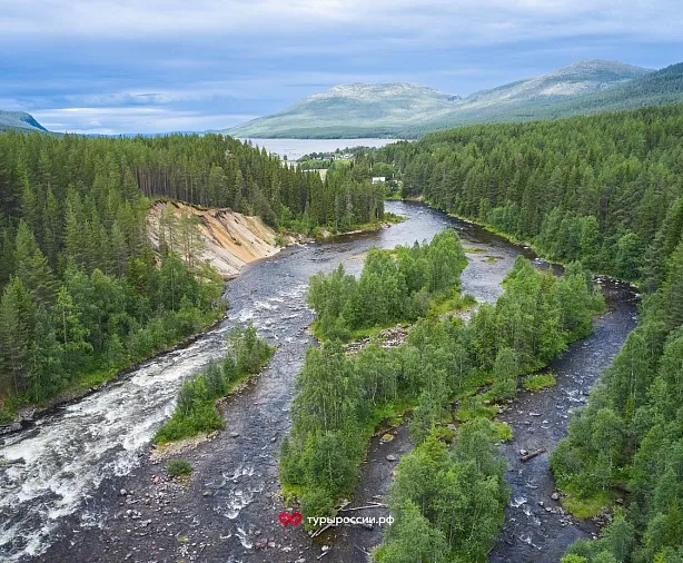 Изображение статьи Водопады Кольского полуострова: Колвицкий водопад Туры России