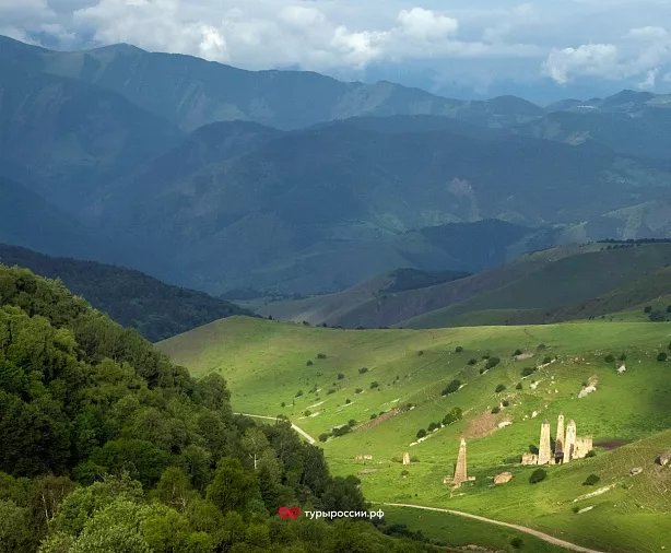 Изображение статьи Экскурсия из Владикавказа: Башенный Комплекс Ний  Туры России