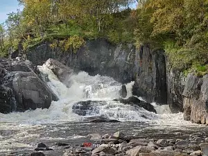 Мельничный Каскад - водопад Мурманской Области