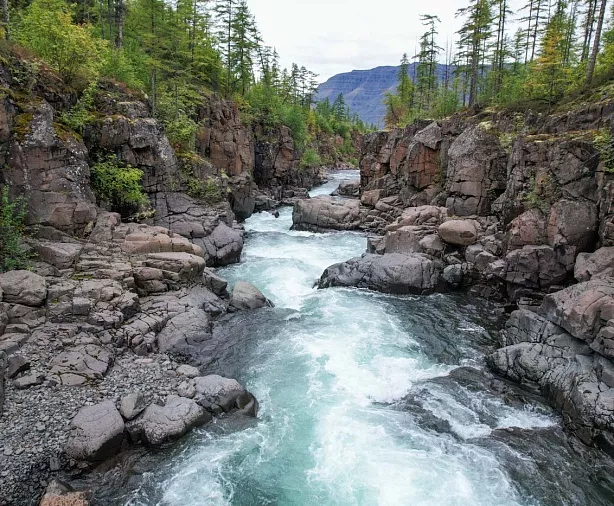 Изображение статьи Личный опыт отдыха на Плато Путорана, база на озере Лама Туры России