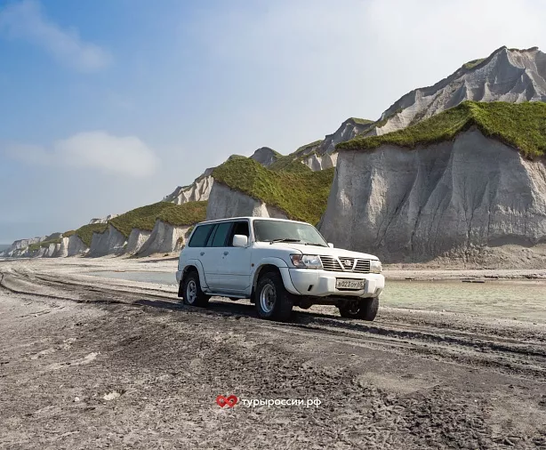 Изображение статьи Итуруп: Белые Скалы Туры России