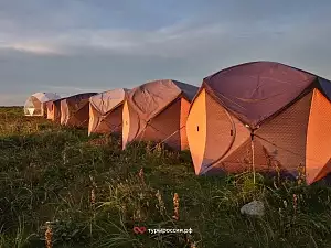 Кемпинги и отели полуострова Средний и Рыбачий