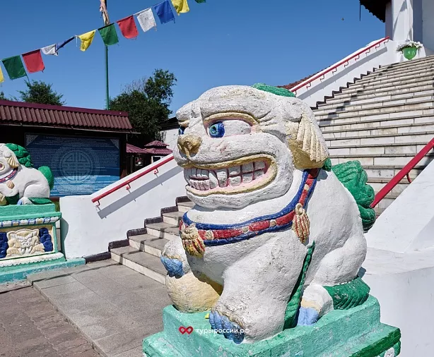 Изображение статьи Отдых в Республике Тыва: как добраться, где жить, что посмотреть Туры России