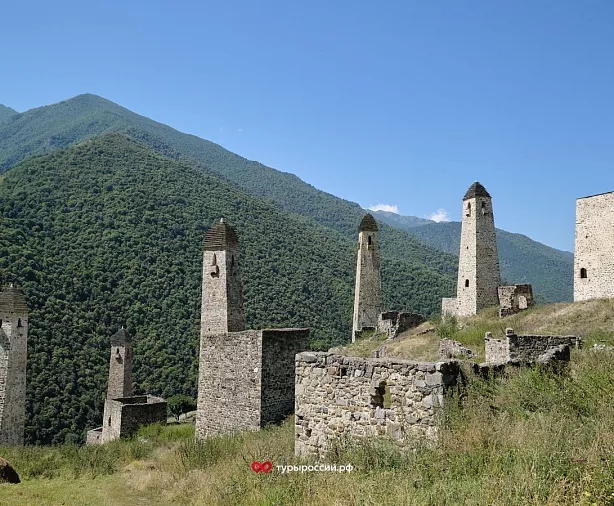 Изображение статьи Отдых в Республике Ингушетия: как добраться, где жить, что посмотреть Туры России