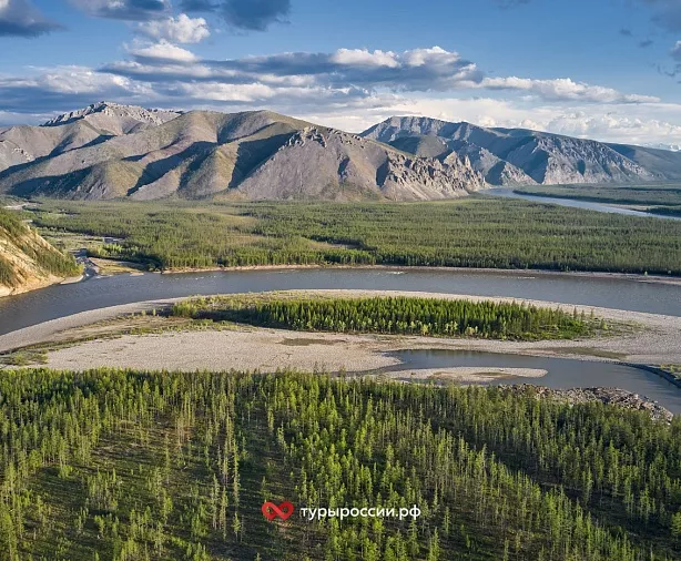 Изображение статьи Рыбалка в Якутии: лучшие места, виды рыбы и трофейный таймень Туры России
