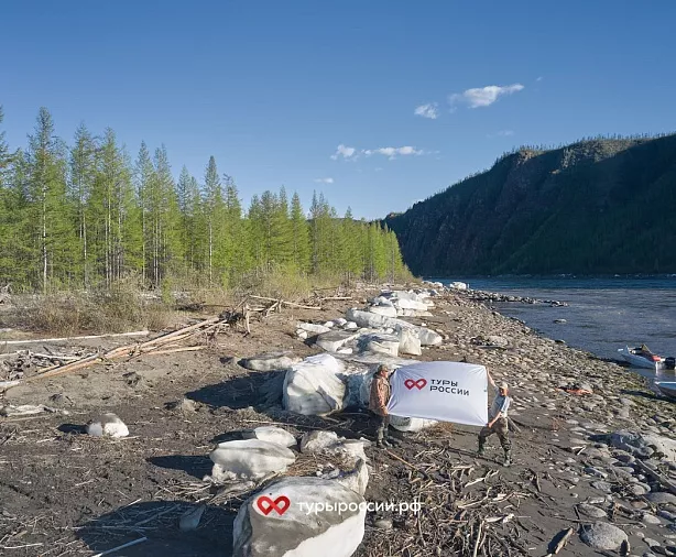 Изображение статьи Экспедиция на Индигирку: путешествие в сердце дикой Якутии с целью фотографирования пейзажа Туры России