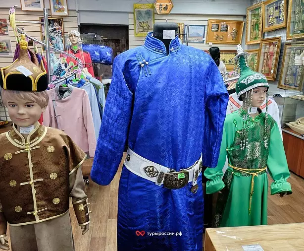 Изображение статьи Отдых в Республике Тыва: как добраться, где жить, что посмотреть Туры России