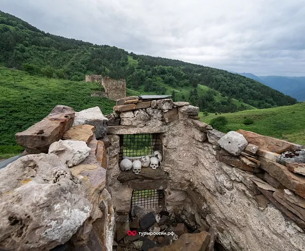Изображение статьи Экскурсия из Владикавказа: Башенный Комплекс  Пялинг Туры России
