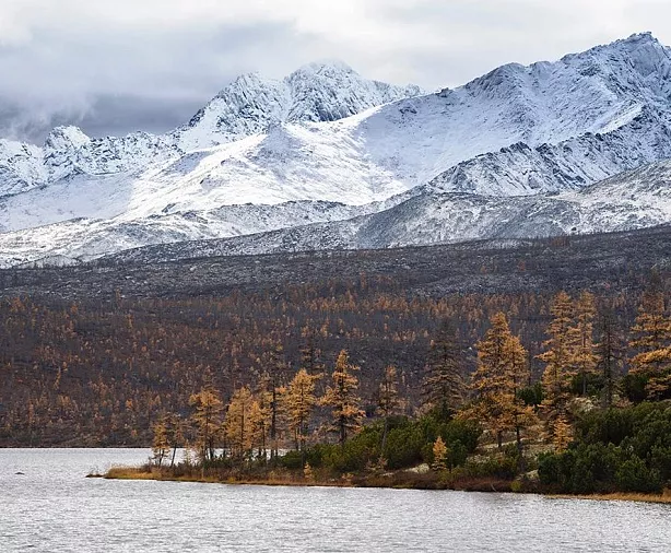 Изображение статьи Колыма: Озеро Джека Лондона. Как добраться, что посмотреть туристу. Туры России