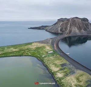 Остров Курильской гряды: Атласова