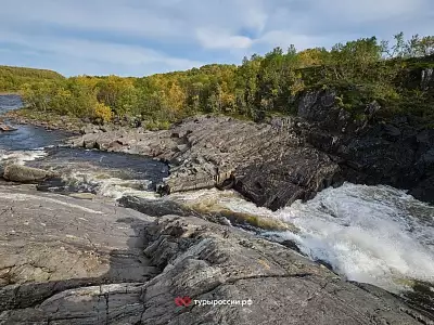 Мельничный Каскад - водопад Мурманской Области