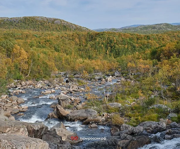 Изображение статьи Водопады Кольского полуострова: Мельничный Каскад на реке Титовка Туры России