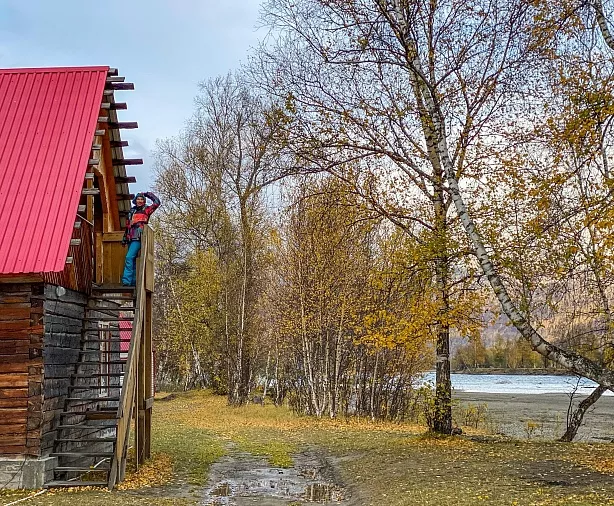 Изображение статьи Фотопутешествие на Горный Алтай из Москвы, золотая осень, 7 дней. Личный опыт Туры России