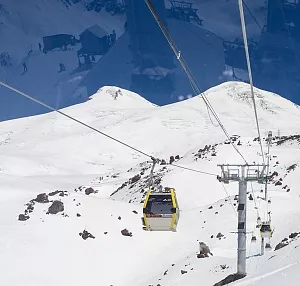 Фотографии зимнего Эльбруса