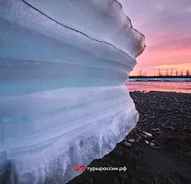 Тур Якутия: Момская наледь и коневоды