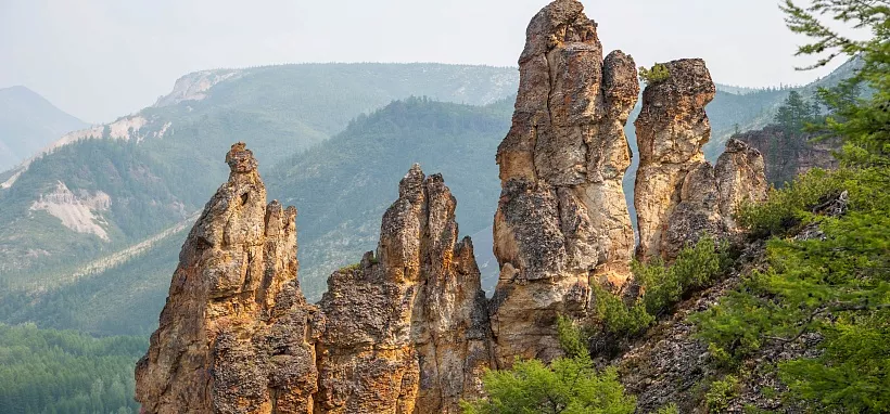 Экскурсия из Магадана – посещение Хетинских Столбов