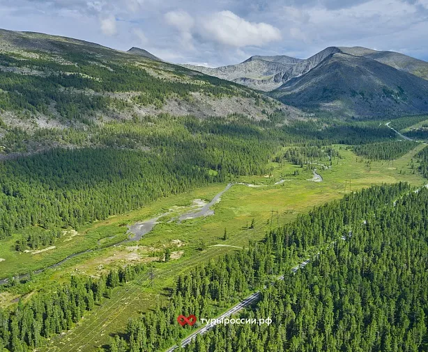 Изображение статьи Отдых в Хакасии: как добраться, где жить, что посмотреть Туры России