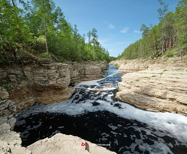 Изображение статьи Однодневная экскурсия из Якутска на водопады Курулуур: как добраться, что посмотреть, советы Туры России