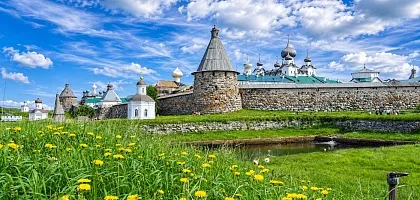 Соловецкие острова: как добраться, где жить и что посмотреть