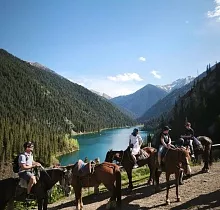 Фото дня 4 тура Комфорт-тур 2в1: Киргизия и Казахстан - озера, каньоны и горы