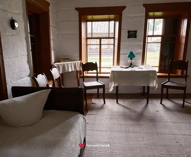 Изображение статьи Экскурсия в Музей-заповедник «Шушенское»: как добраться и что посмотреть Туры России