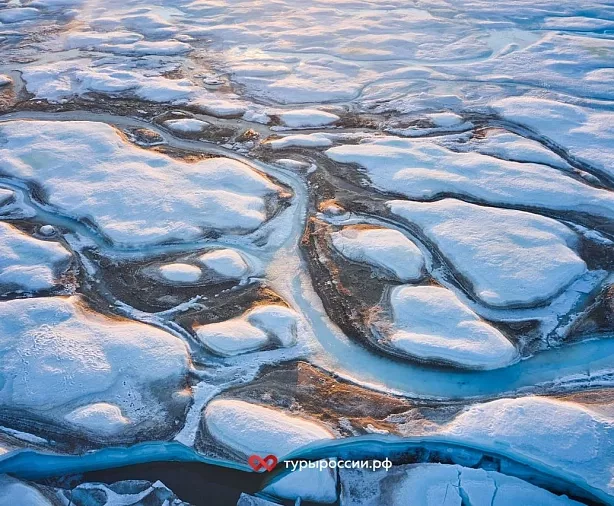 Изображение статьи Якутия: Посещение Национального Парка Момская Наледь Туры России