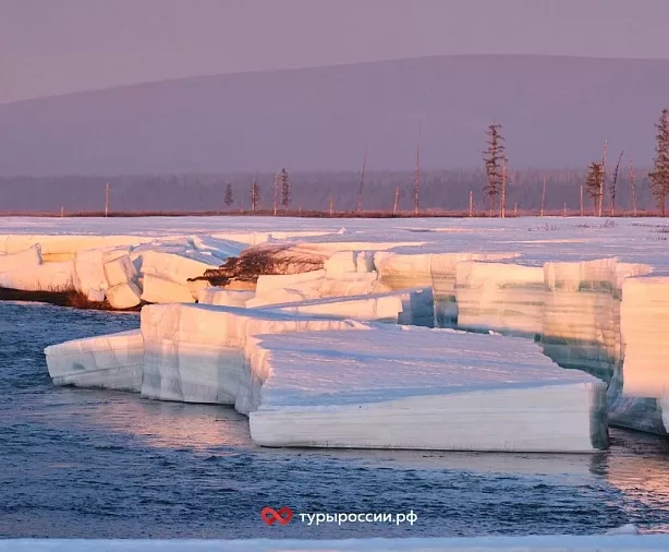 Изображение статьи Якутия: Посещение Национального Парка Момская Наледь Туры России