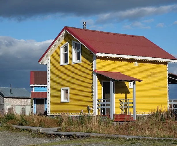 Изображение статьи Туристический маршрут на Полуостров Средний и Рыбачий – как добраться и что посмотреть Туры России