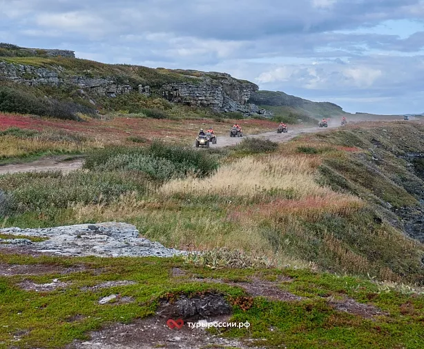 Изображение статьи Туристический маршрут на Полуостров Средний и Рыбачий – как добраться и что посмотреть Туры России