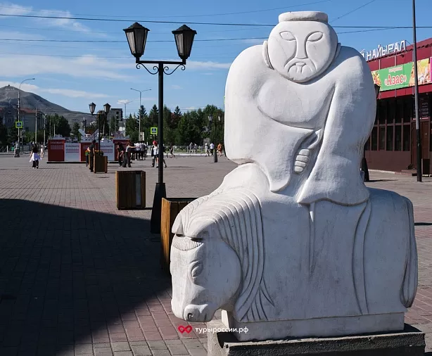 Изображение статьи Отдых в Республике Тыва: как добраться, где жить, что посмотреть Туры России