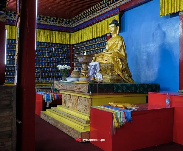 Изображение статьи Отдых в Республике Тыва: как добраться, где жить, что посмотреть Туры России