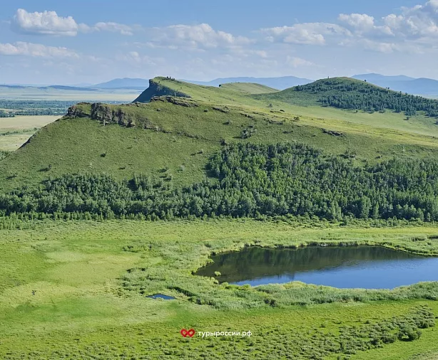 Изображение статьи Однодневная экскурсия из Абакана в музей-заповедник Сундуки Туры России