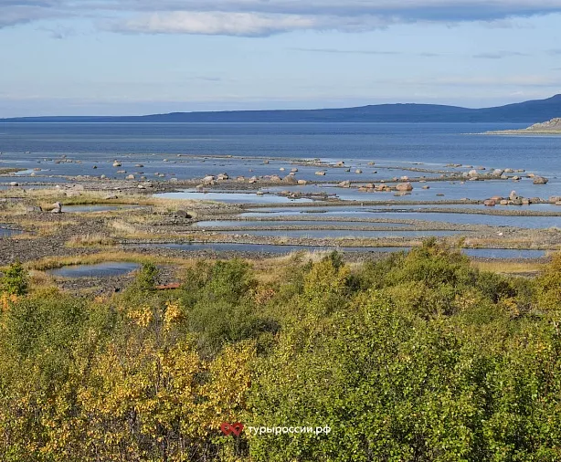 Изображение статьи Туристический маршрут на Полуостров Средний и Рыбачий – как добраться и что посмотреть Туры России