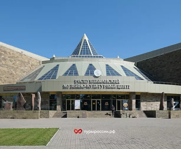 Изображение статьи Отдых в Хакасии: как добраться, где жить, что посмотреть Туры России