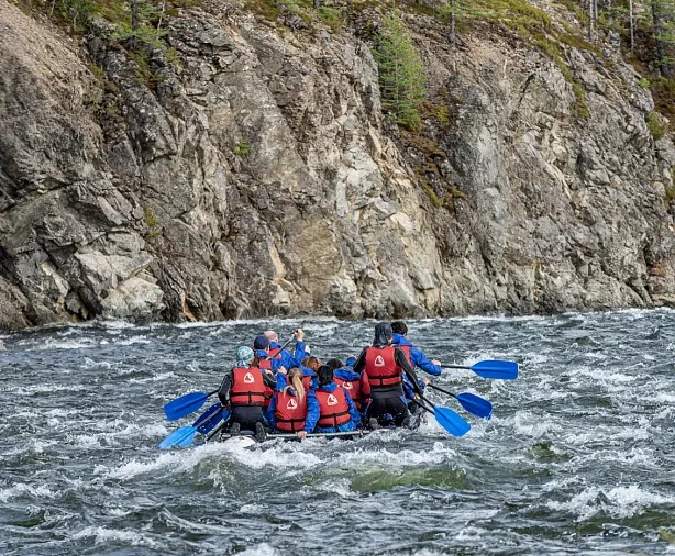 Изображение статьи Путешествие на Ямал: как добраться, что посмотреть, когда лучше ехать Туры России