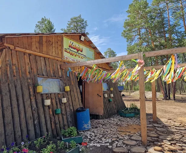 Изображение статьи Однодневная экскурсия из Якутска на водопады Курулуур: как добраться, что посмотреть, советы Туры России