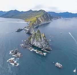 Тур Морская прогулка в бухту Русская на Камчатке