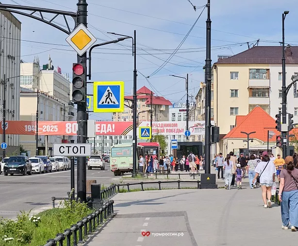 Изображение статьи Город Якутск — самые интересные места. Какие экскурсии можно посетить за 1 день Туры России