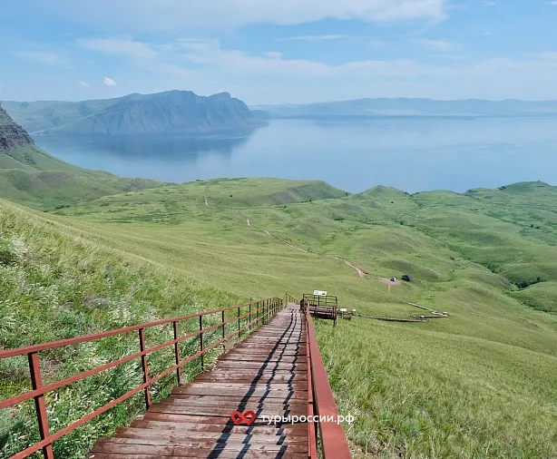 Изображение статьи Отдых в Хакасии: как добраться, где жить, что посмотреть Туры России