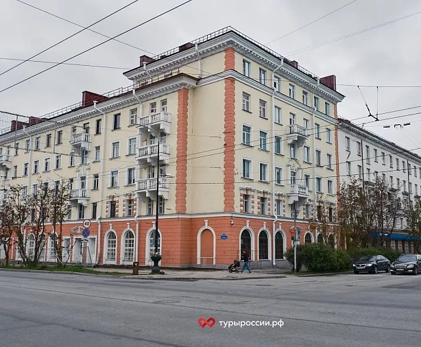 Изображение статьи Мурманск — как добраться, где жить, что посмотреть Туры России