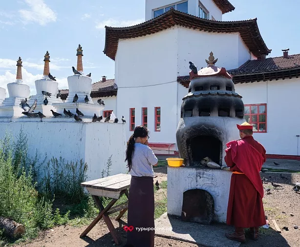 Изображение статьи Отдых в Республике Тыва: как добраться, где жить, что посмотреть Туры России
